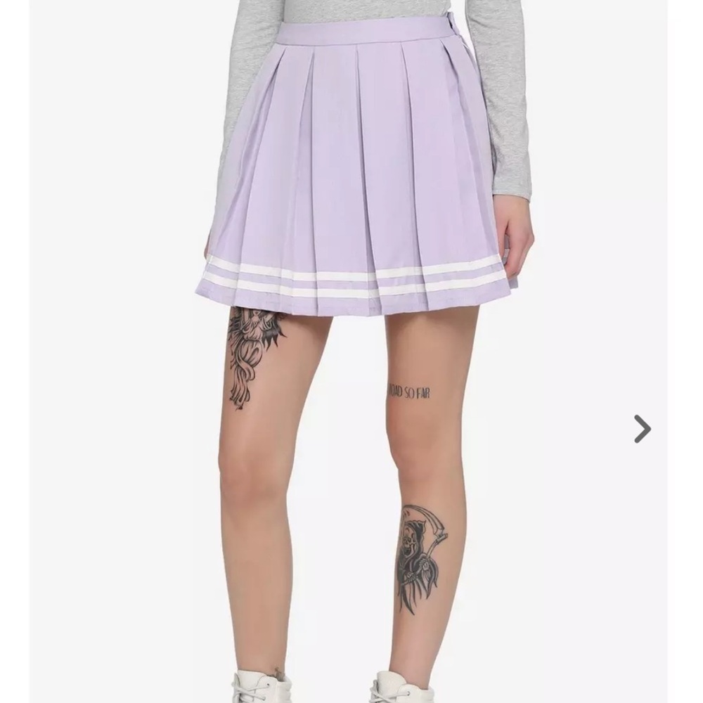 Hot Topic Lavender Pleated Mini Varsity Skirt